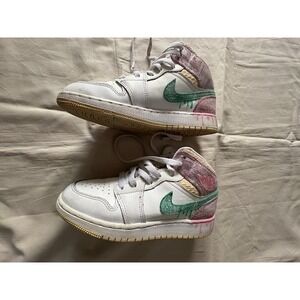 Nike Air Jordan 1 Mid Trainers Youth Sneakers Dirp White Pink Green Size 3.5Y